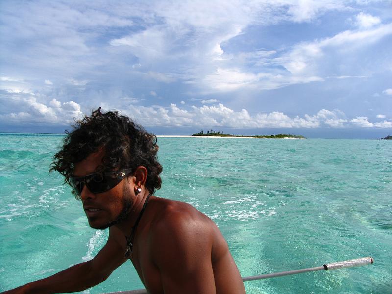 Veligandu (1).jpg